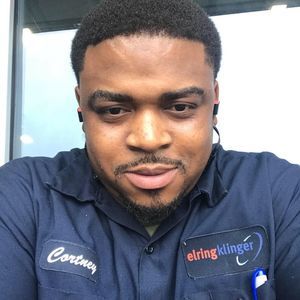 Meet your Posher, Cortney